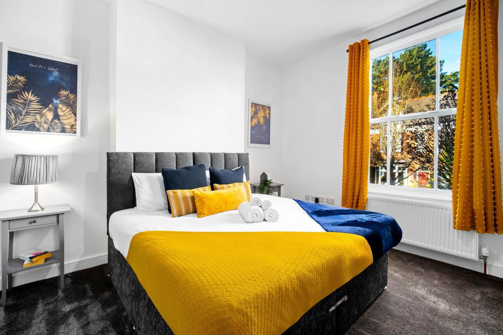 Large Modern Apartment - High-Speed Wifi - Netflix - Street Parking 3Br Birmingham Extérieur photo