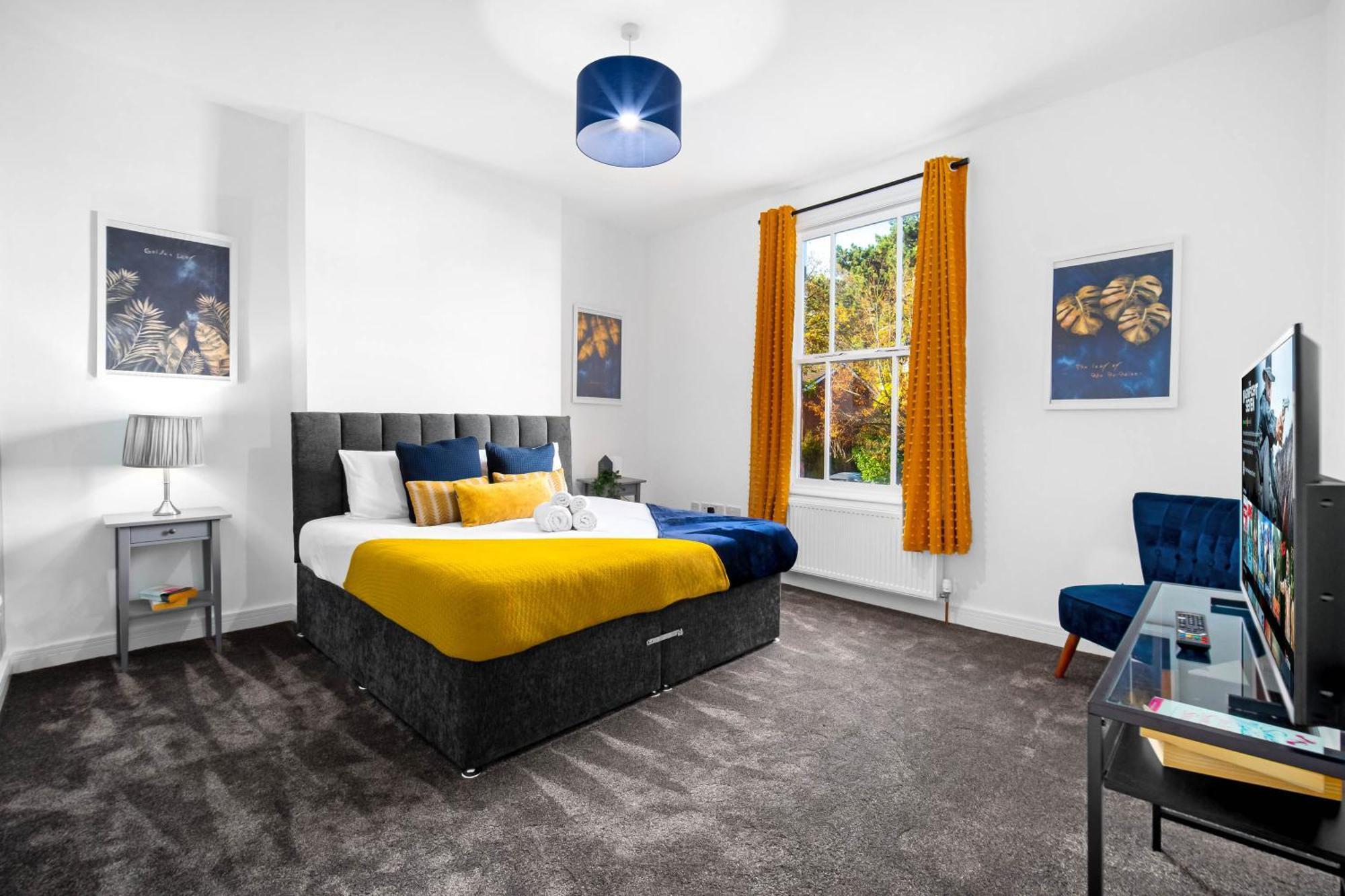 Large Modern Apartment - High-Speed Wifi - Netflix - Street Parking 3Br Birmingham Extérieur photo